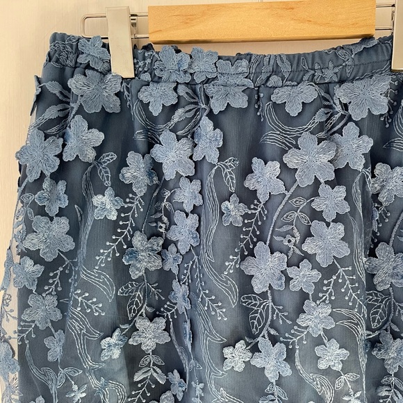 Adiva Small Womens floral Skirt - Picture 4 of 6